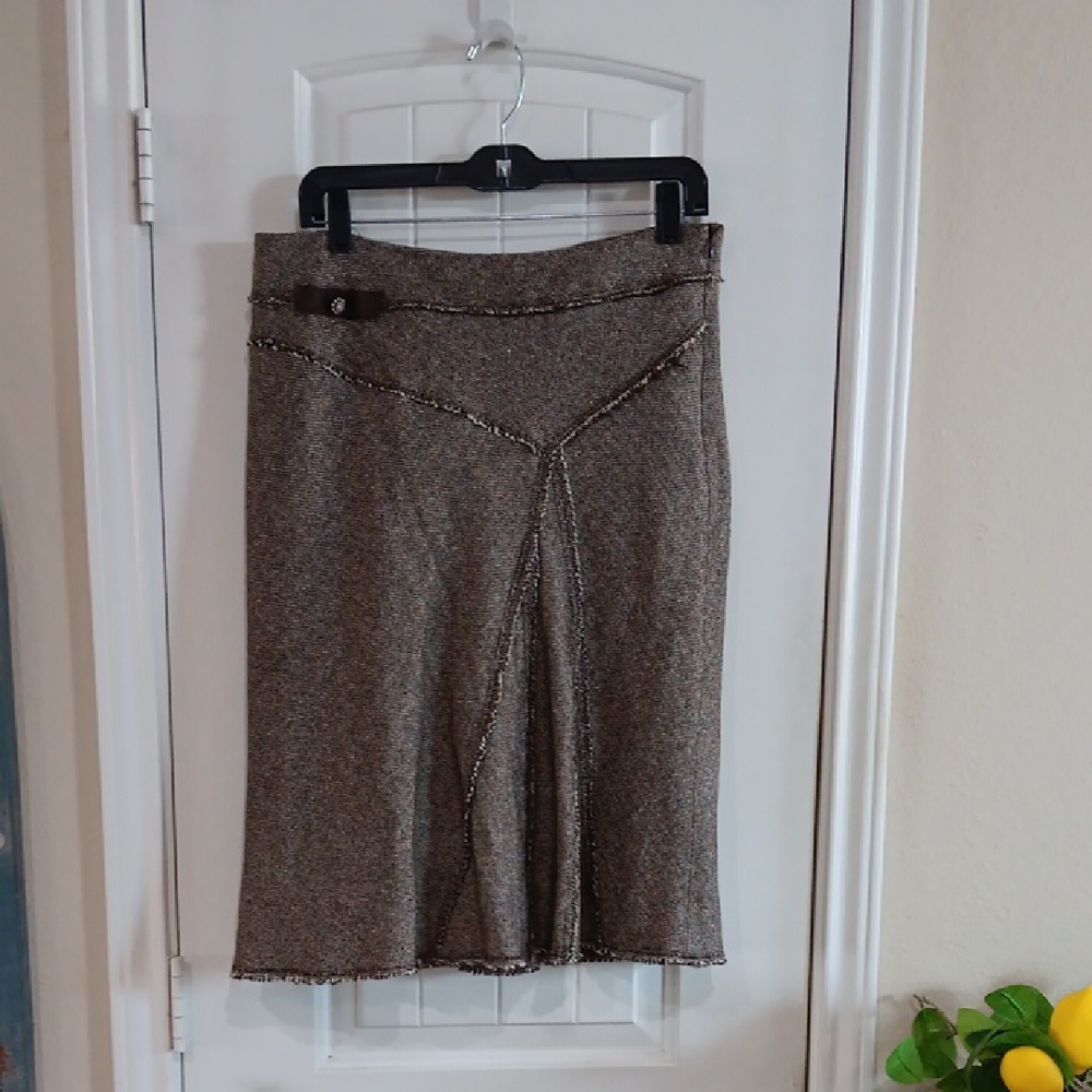 bebe (Made In FRANCE) Brown Herringbone Pencil Skirt Raw Hem Patchwork Front